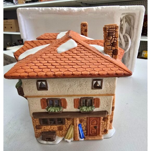 DEPT. 56 GASTHOF EISL - ALPINE VILLAGE #65404  With Box - Picture 9 of 10